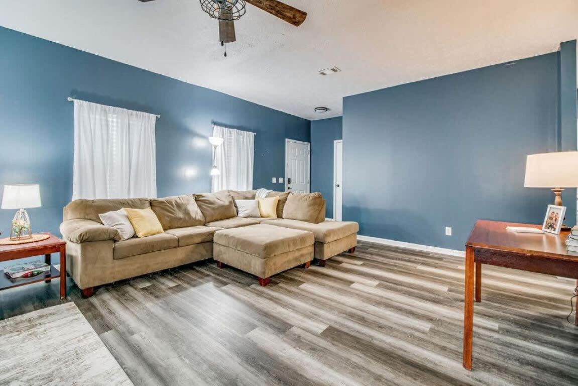 Cam'S Coastal Cottage- Nas Pensacola, Close To Beach Εξωτερικό φωτογραφία