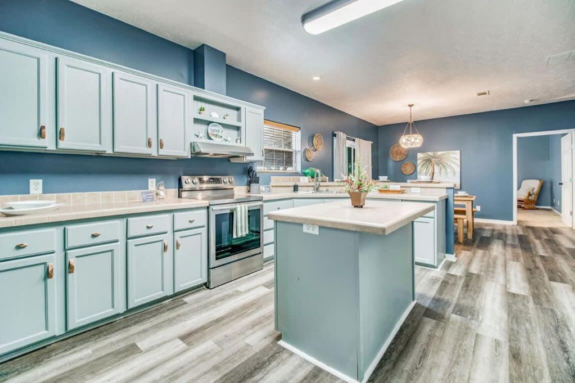 Cam'S Coastal Cottage- Nas Pensacola, Close To Beach Εξωτερικό φωτογραφία